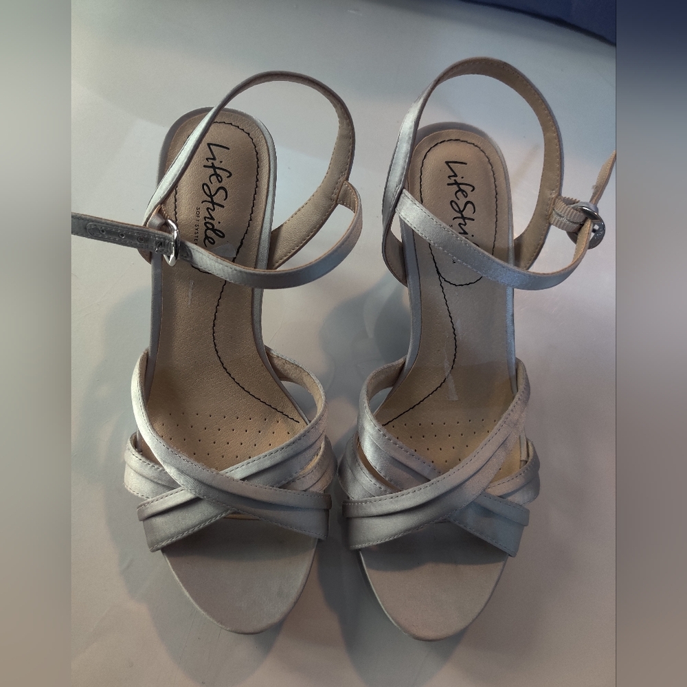Life stride Maebree Dress Shoes size 7.5